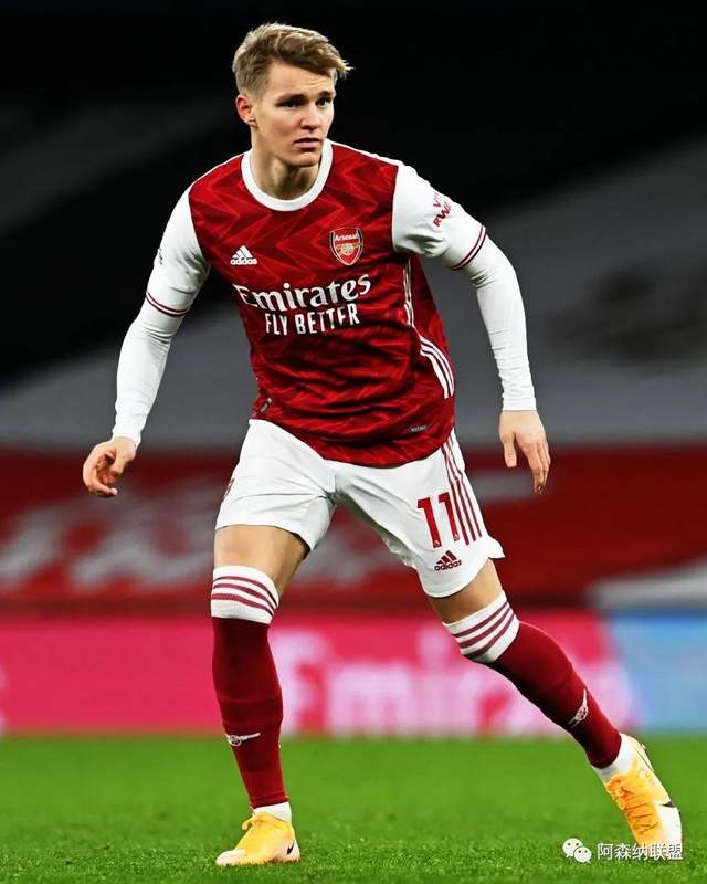 JDG失败后，无畏粉丝自我怀疑，绝意燃成舍利子，别慌，马上打DYG