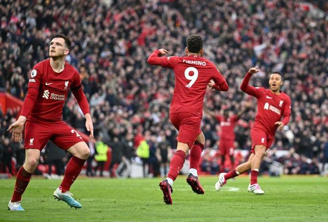 东契奇38+10+10湖人不敌马刺 文班复出16+14