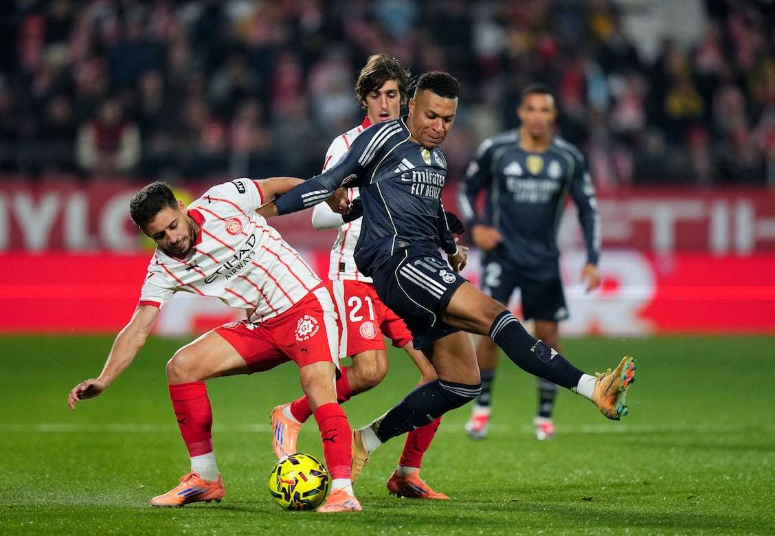 [NBA]夏普单挑科林斯 强硬三分正中靶心