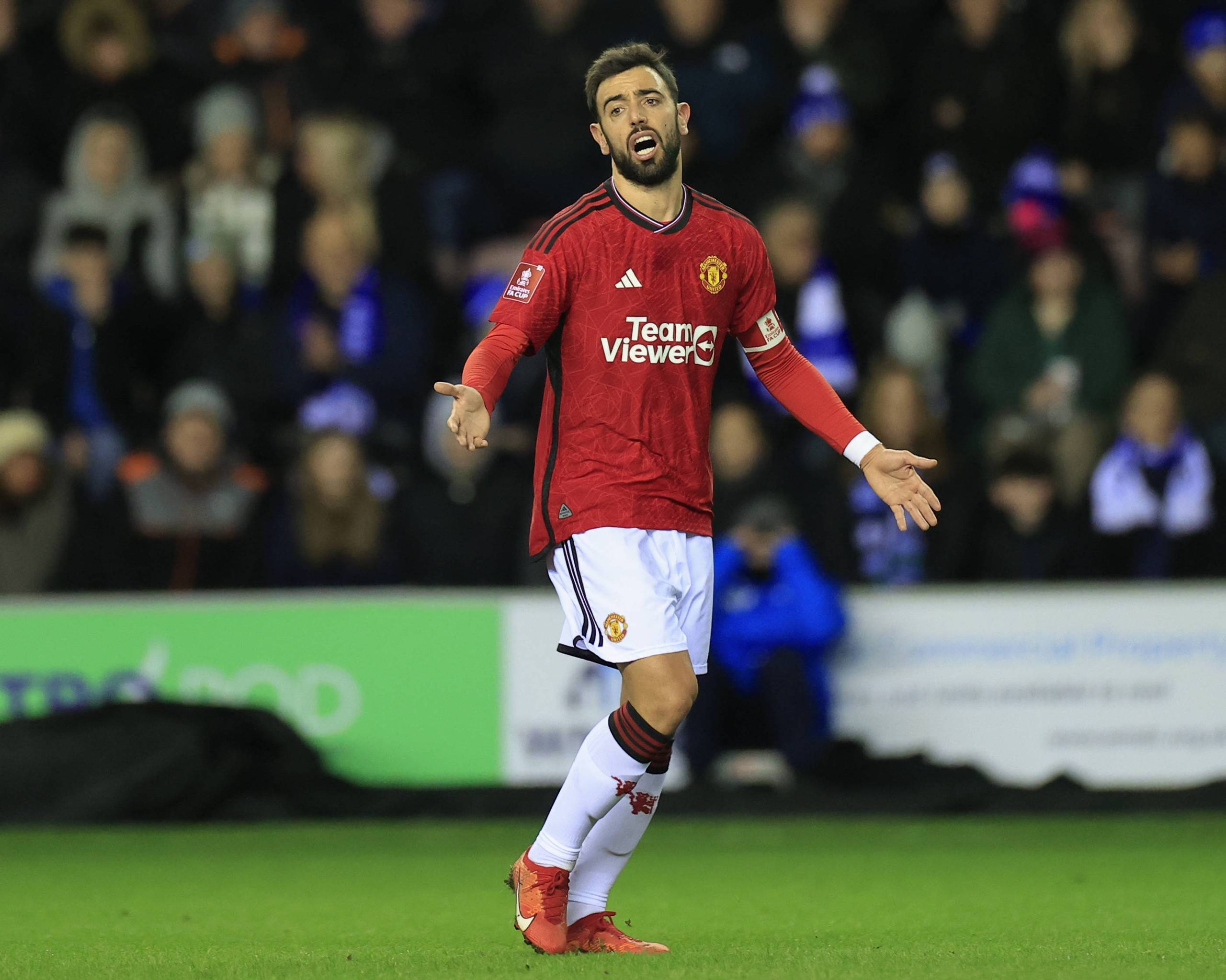 喜讯！不是王钰栋也不是李昊，欧冠豪门官宣U23国足王牌转会入队